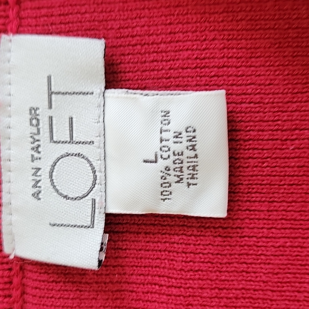Sweater - Picture 3 of 8